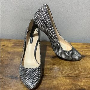 Alex Marie Black and White Snake Print Stiletto Heels Size 8